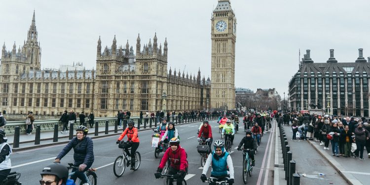Cyclists Who Cause Fatal Crashes Could Face Life Sentences Under New UK Law
