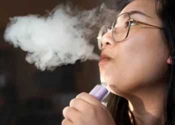UK Disposable Vape Ban Unlikely to Curb Teen Use, Experts Say