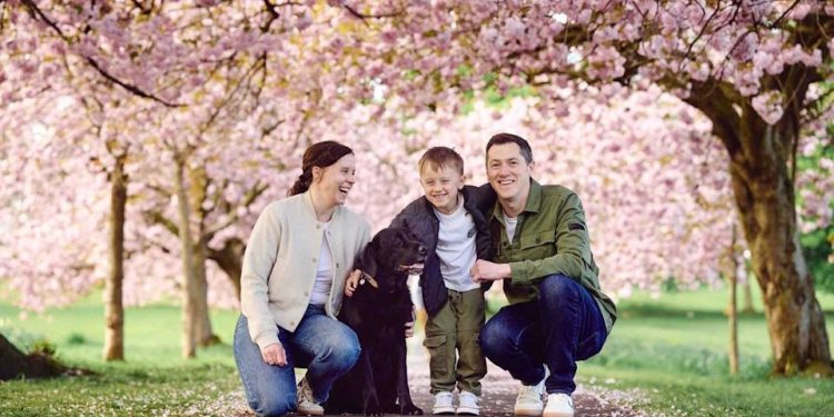 Harrogate’s Cherry Blossoms Rival Japan as Tourists Flock for Photos